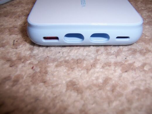 Новый Power Bank VEGER 20W PD Fast Charging / 10000 mAh / 5V/2A