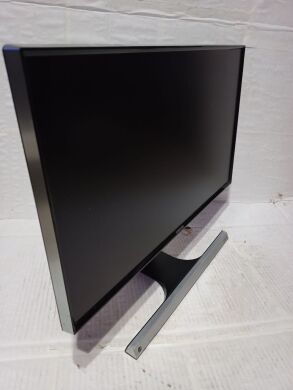 Монитор Б-класс Samsung S24D590PL / 24" (1920x1080) IPS / 2x HDMI, 1x VGA