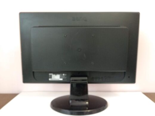 Монитор Б-класс BenQ GL955A / 18.5" (1366x768) TN / VGA / VESA 100x100