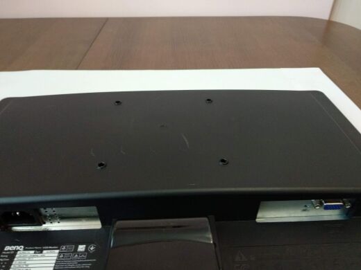 Монитор Б-класс BenQ GL955A / 18.5" (1366x768) TN / VGA / VESA 100x100