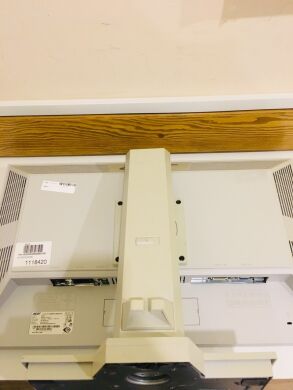 Монитор FUJITSU ScenicView P24W-5 / 24'' / IPS / 1920x1080 / DVI-D (HDCP), HDMI, VGA (D-Sub), USB Монитор FUJITSU ScenicView P24W-5 / 24'' / IPS / 1920x1080 / DVI-D (HDCP), HDMI, VGA (D-Sub), USB