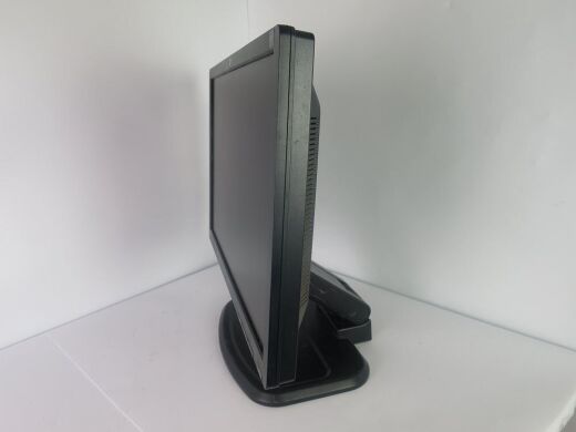 Монитор HP L2208w / 22" (1680x1050) TN / VGA Монитор HP L2208w / 22" (1680x1050) TN / VGA