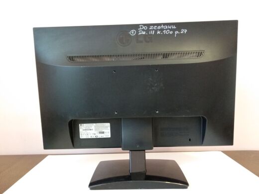 Монітор LG Flatron E2241S-BN / 21.5" (1920x1080) TN / VGA / VESA 75x75