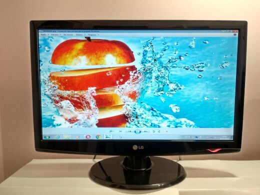 Монитор LG Flatron W2343T-PF / 23" (1920x1080) TN+film / DVI, VGA / VESA 100x100 Монитор LG Flatron W2343T-PF / 23" (1920x1080) TN+film / DVI, VGA / VESA 100x100