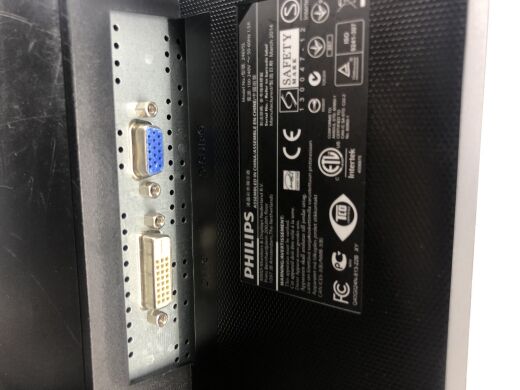 Монитор Philips 246V / 24" (1920x1080) TN / DVI, VGA Монитор Philips 246V / 24" (1920x1080) TN / DVI, VGA