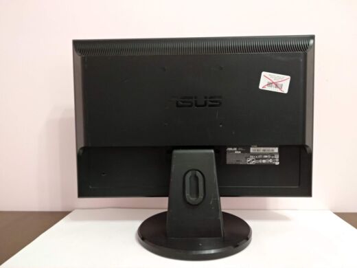 Монитор Б-класс Asus VW192DR / 19" (1440x900) TN / VGA / VESA 100x100 Монитор Б-класс Asus VW192DR / 19" (1440x900) TN / VGA / VESA 100x100