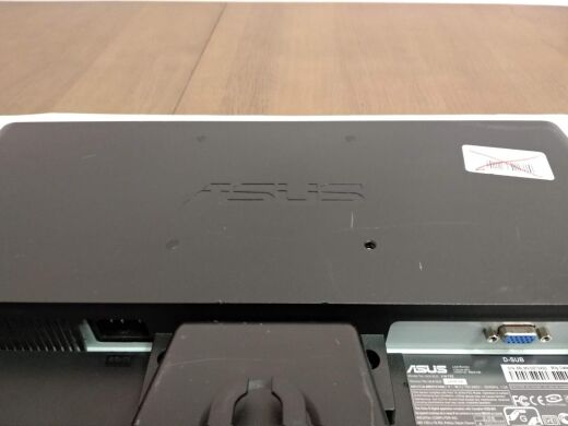 Монитор Б-класс Asus VW192DR / 19" (1440x900) TN / VGA / VESA 100x100 Монитор Б-класс Asus VW192DR / 19" (1440x900) TN / VGA / VESA 100x100