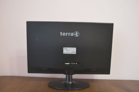 Монитор Terra 2310W / 23" (1920x1080) TN+Film LED / VGA, DVI / встроенные динамики Монитор Terra 2310W / 23" (1920x1080) TN+Film LED / VGA, DVI / встроенные динамики