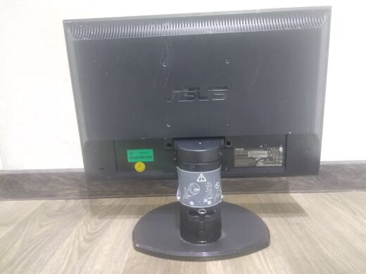 Мрнитор Asus VW195 / 19" (1366x768) TN / 1x DVI, 1x VGA Мрнитор Asus VW195 / 19" (1366x768) TN / 1x DVI, 1x VGA