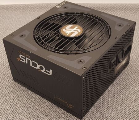 Блок питания Seasonic Focus Plus Gold SSR-750FX / 750W / 24+4(4)+6(8) pin