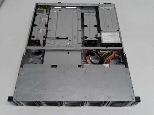 Дискове сховище (Система зберігання даних - СЗД) HP StorageWorks D2700 (AJ941A) (повний комплект з 25 корзинами) Дискове сховище (Система зберігання даних - СЗД) HP StorageWorks D2700 (AJ941A) (повний комплект з 25 корзинами)