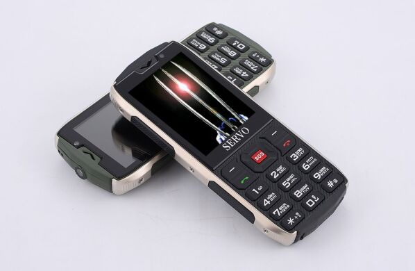 Мобільний телефон SERVO H8 / 4 sim-card / 2.8' (240x320) / dual camera / memory card