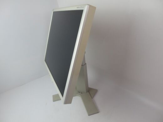 NEC MultiSync 2170NX / 21" 1600x1200 (4:3) PVA / DVI, VGA NEC MultiSync 2170NX / 21" 1600x1200 (4:3) PVA / DVI, VGA