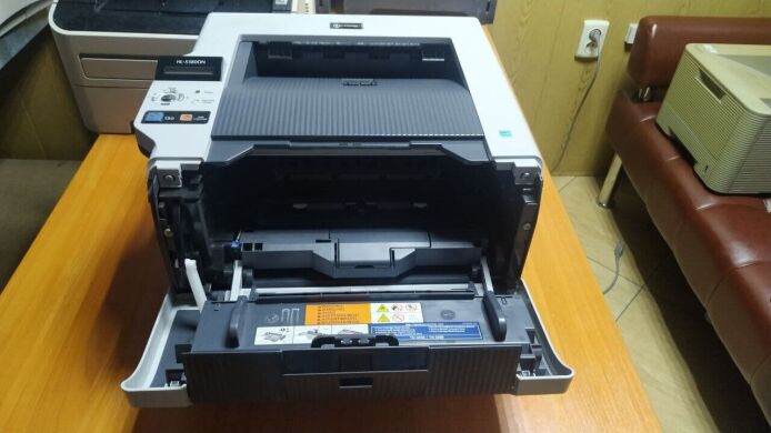 Принтер Brother HL-2240D / лазерная монохромная печать / 2400x600 dpi / A4 / 24 стр/мин / USB