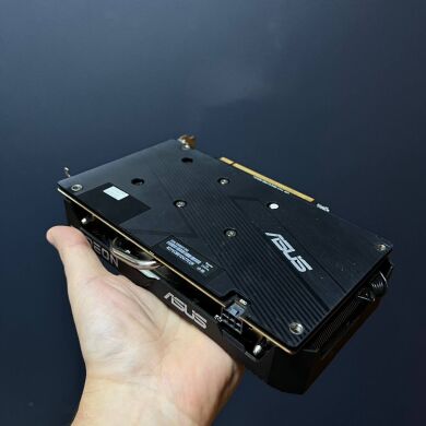 Дискретная видеокарта AMD Radeon RX 6500 XT, 4 GB GDDR6, 64-bit / DisplayPort, HDMI