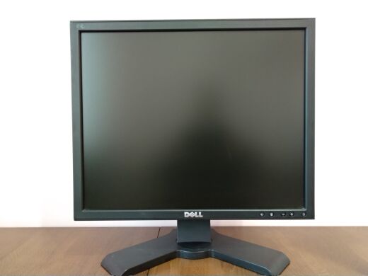 Монітор DELL Professional P190Sb / 19" (1280x1024) TN / DVI, VGA, USB Монітор DELL Professional P190Sb / 19" (1280x1024) TN / DVI, VGA, USB