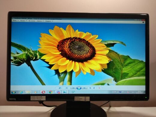 Монитор Б-класс BenQ T2210HD / 21.5" (1920x1080) TN / DVI, VGA / Встроенные колонки (2x 1W) Монитор Б-класс BenQ T2210HD / 21.5" (1920x1080) TN / DVI, VGA / Встроенные колонки (2x 1W)