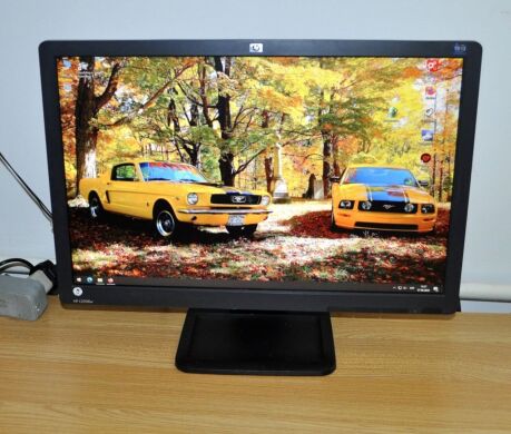 Монитор Б-класс HP L2208w / 22" (1680x1050) TN / VGA Монитор Б-класс HP L2208w / 22" (1680x1050) TN / VGA