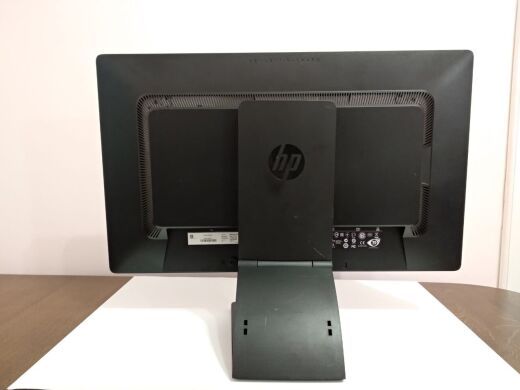 Монитор Б-класс HP Z23i / 23" (1920x1080) IPS / DVI, DisplayPort, VGA, USB Монитор Б-класс HP Z23i / 23" (1920x1080) IPS / DVI, DisplayPort, VGA, USB