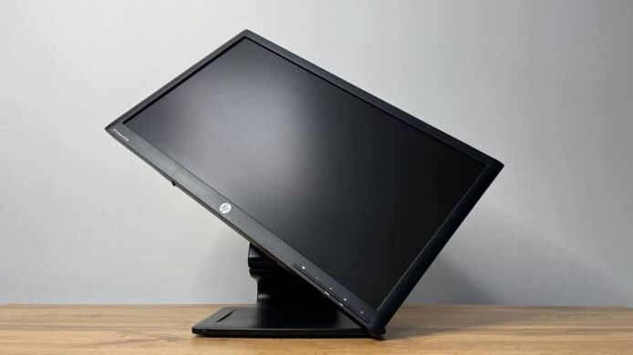 Монитор HP Compaq LA2306x / 23" (1920x1080) TN / DVI, VGA, DisplayPort, USB-Hub Монитор HP Compaq LA2306x / 23" (1920x1080) TN / DVI, VGA, DisplayPort, USB-Hub