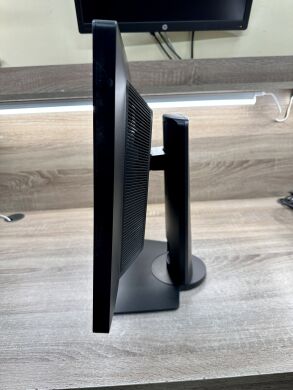 Монитор HP Z24I / 24" (1920x1200) IPS / DVI, USB, VGA, DisplayPort Монитор HP Z24I / 24" (1920x1200) IPS / DVI, USB, VGA, DisplayPort