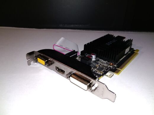 Дискретная видеокарта nVidia GeForce 710 1GB (VGA, DVI, HDMI)