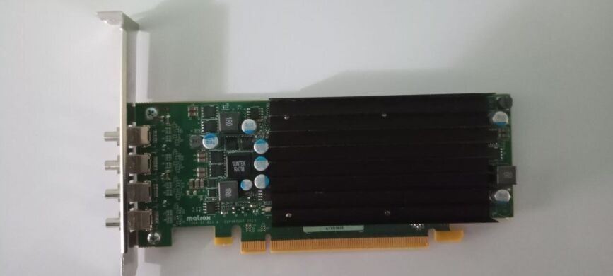 Дискретна відеокарта AMD Radeon C420 LP, 2 GB GDDR5, 128-bit / 4x miniDisplayPort