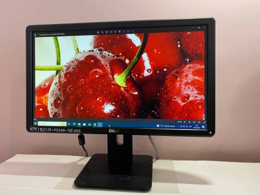 Монитор Б-класс Dell E2014H / 19.5" (1600x900) TN / DVI, VGA / VESA 100x100 Монитор Б-класс Dell E2014H / 19.5" (1600x900) TN / DVI, VGA / VESA 100x100