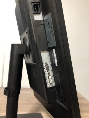 Монитор Samsung SyncMaster S24E650BW / 24" (1920x1200) PLS LED / 1x DVI-D, 1x VGA
