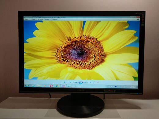 Монитор Б-класс Asus VW225N / 22" (1680x1050) TN / DVI, VGA / VESA 100x100