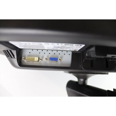 Монитор LG Flatron L1942PE / 19" (1280x1024) TN / VGA, DVI / VESA 75x75 Монитор LG Flatron L1942PE / 19" (1280x1024) TN / VGA, DVI / VESA 75x75