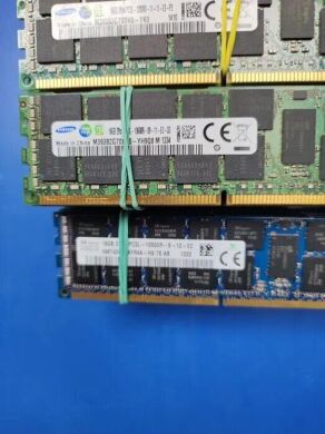Серверна оперативна пам'ять Samsung / 16 GB / 2Rx4 PC3L-10600R / DDR3 ECC / 1333 MHz