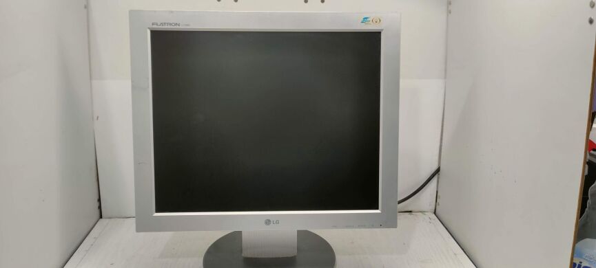 Монитор Б-класс LG Flatron L1715S / L1753S / L1717S / L1719S / L1730S / 17" (1280x1024) TN / VGA Монитор Б-класс LG Flatron L1715S / L1753S / L1717S / L1719S / L1730S / 17" (1280x1024) TN / VGA
