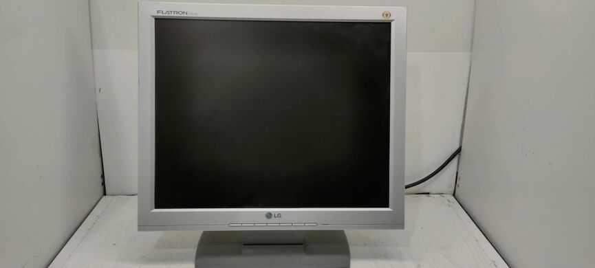 Монитор Б-класс LG Flatron L1715S / L1753S / L1717S / L1719S / L1730S / 17" (1280x1024) TN / VGA Монитор Б-класс LG Flatron L1715S / L1753S / L1717S / L1719S / L1730S / 17" (1280x1024) TN / VGA