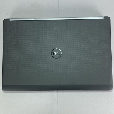Мобильная рабочая станция Dell Precision 7720 / 17.3" (1920x1080) IPS / Intel xeon e3-1545m v5 (4 (8) ядра по 2.9 - 3.8 GHz) / 16 GB DDR4 / 1000 GB SSD / nVidia Quadro P5000, 16 GB GDDR5, 256-bit / WebCam