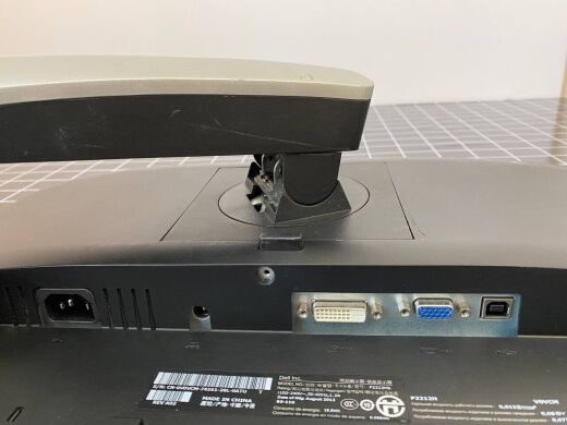 Монитор Б-класс Dell Professional P2212Hb / 21.5" (1920x1080) TN / DVI, VGA, USB / VESA 100x100 Монитор Б-класс Dell Professional P2212Hb / 21.5" (1920x1080) TN / DVI, VGA, USB / VESA 100x100