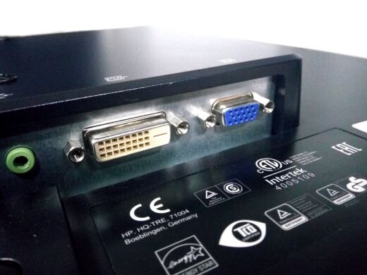 Монитор HP V241a / 24" (1920x1080) TN / 1x VGA, 1x DVI Монитор HP V241a / 24" (1920x1080) TN / 1x VGA, 1x DVI