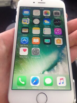 iPhone 6 / 16GB / silver / гарантия 1 мес.