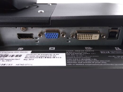 Монитор HP EliteDisplay E231e / 23" (1920x1080) TN / DP, DVI-D, VGA, USB-Hub Монитор HP EliteDisplay E231e / 23" (1920x1080) TN / DP, DVI-D, VGA, USB-Hub