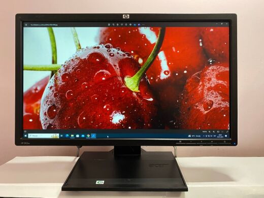 Монитор Б-класс HP ZR22w / 21.5" (1920x1080) S-IPS / DVI, VGA, DisplayPort, USB