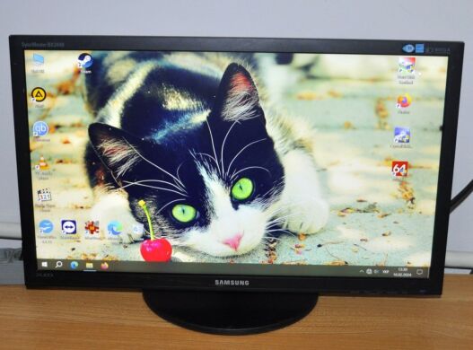 Монитор Б-класс Samsung BX2440 / 24" (1920x1080) TN / VGA, DVI / VESA 75x75 + Кабели подключения Монитор Б-класс Samsung BX2440 / 24" (1920x1080) TN / VGA, DVI / VESA 75x75 + Кабели подключения