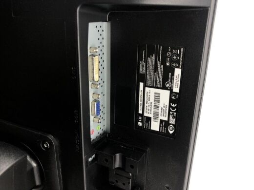 Монітор LG E2210 / 22" (1680x1080) TN / VGA, DVI, Audio