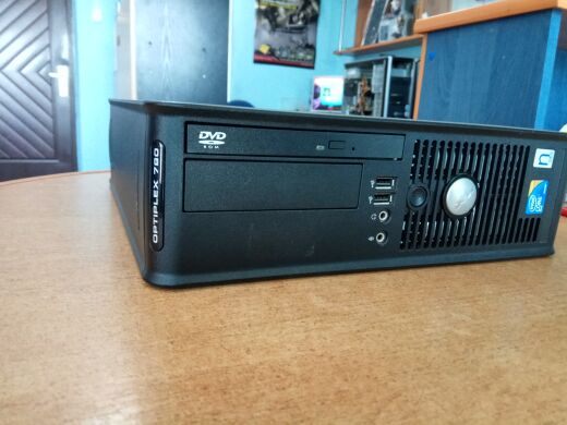 Dell Optiplex 780 SFF / Intel Core 2 Duo E8400 (2 ядра по 3.0GHz) / 4GB DDR3 / 160GB HDD (10000 об / хв) + монітор Fujitsu p19-5p / 19 '/ 1280x1024 / колонки 4W Dell Optiplex 780 SFF / Intel Core 2 Duo E8400 (2 ядра по 3.0GHz) / 4GB DDR3 / 160GB HDD (10000 об / хв) + монітор Fujitsu p19-5p / 19 '/ 1280x1024 / колонки 4W