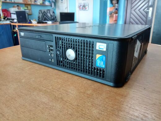 Dell Optiplex 780 SFF / Intel Core 2 Duo E8400 (2 ядра по 3.0GHz) / 4GB DDR3 / 160GB HDD (10000 об / хв) + монітор Fujitsu p19-5p / 19 '/ 1280x1024 / колонки 4W Dell Optiplex 780 SFF / Intel Core 2 Duo E8400 (2 ядра по 3.0GHz) / 4GB DDR3 / 160GB HDD (10000 об / хв) + монітор Fujitsu p19-5p / 19 '/ 1280x1024 / колонки 4W