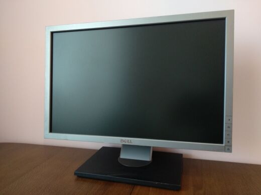 Монитор Dell 1909Wf Silver / 19" (1440x900) TN / VGA, DVI / VESA 100x100 Монитор Dell 1909Wf Silver / 19" (1440x900) TN / VGA, DVI / VESA 100x100
