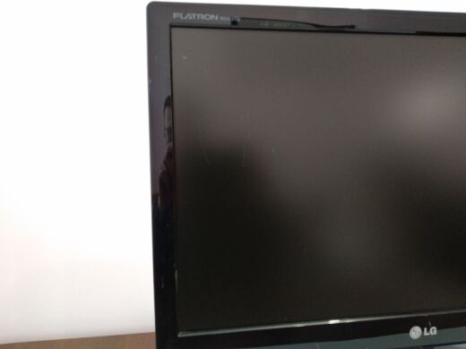 Монітор Б-клас LG Flatron W2453TQ / 24" (1920x1080) TN / VGA, DVI