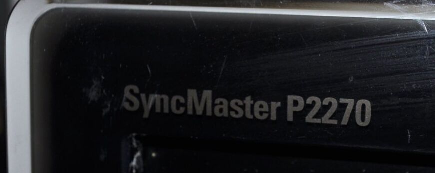 Монітор Б-клас Samsung SyncMaster P2270 / 22" (1920x1080) TN / DVI + Кабелі підключення