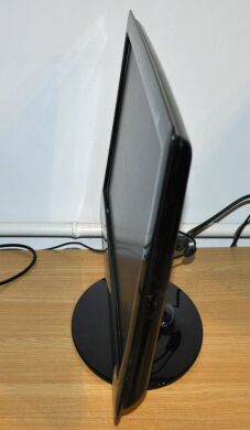 Монітор Б-клас Samsung SyncMaster P2270 / 22" (1920x1080) TN / DVI + Кабелі підключення