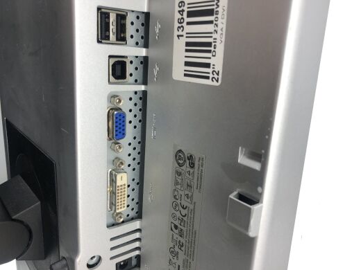 Монитор Dell UltraSharp 2208WFP / 22" (1680x1050) TN / DVI, VGA + Кабель питания Монитор Dell UltraSharp 2208WFP / 22" (1680x1050) TN / DVI, VGA + Кабель питания