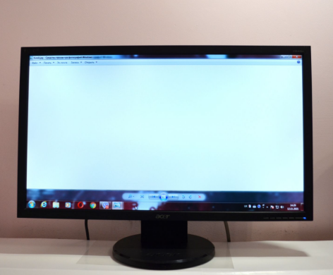 Монитор Acer V243H / 24" (1920x1080) TN / 1x DVI, 1x VGA Монитор Acer V243H / 24" (1920x1080) TN / 1x DVI, 1x VGA